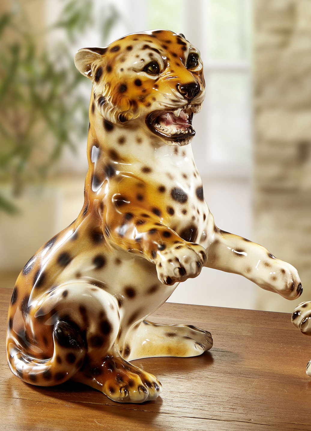 Handbemalte Leoparden aus Keramik