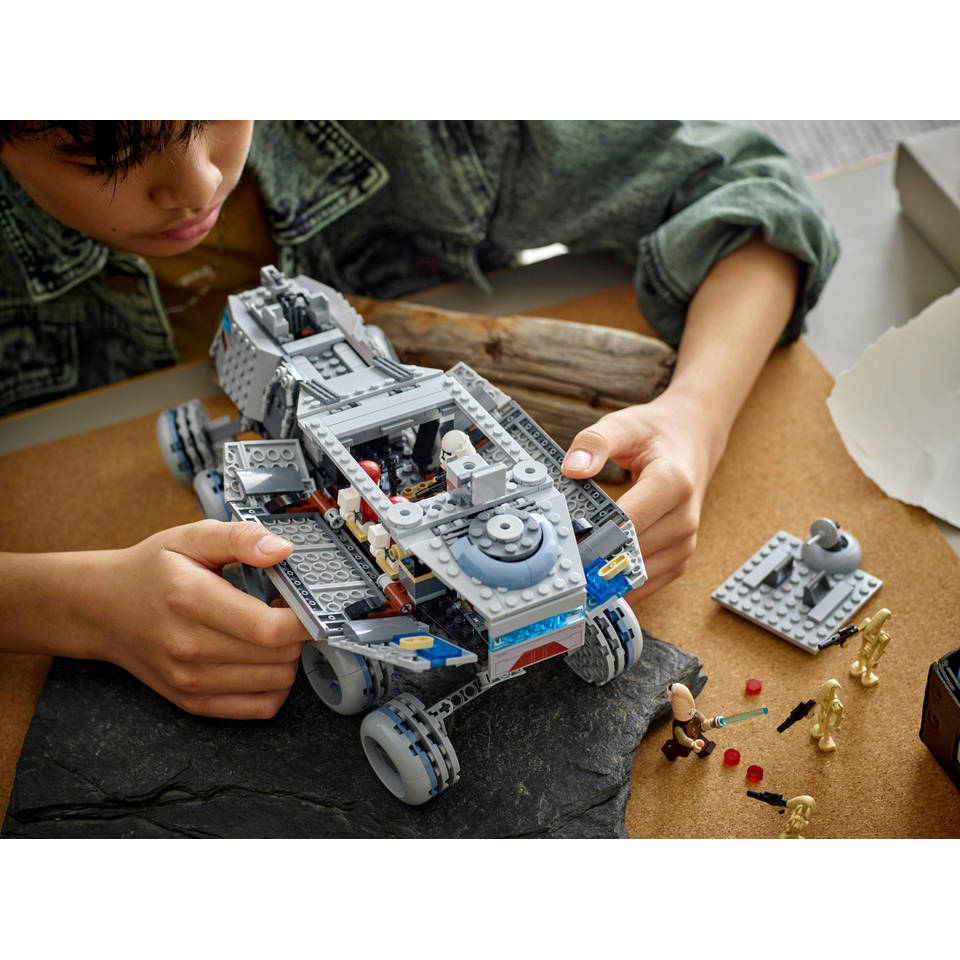 LEGO Star Wars Republic Juggernaut 75413