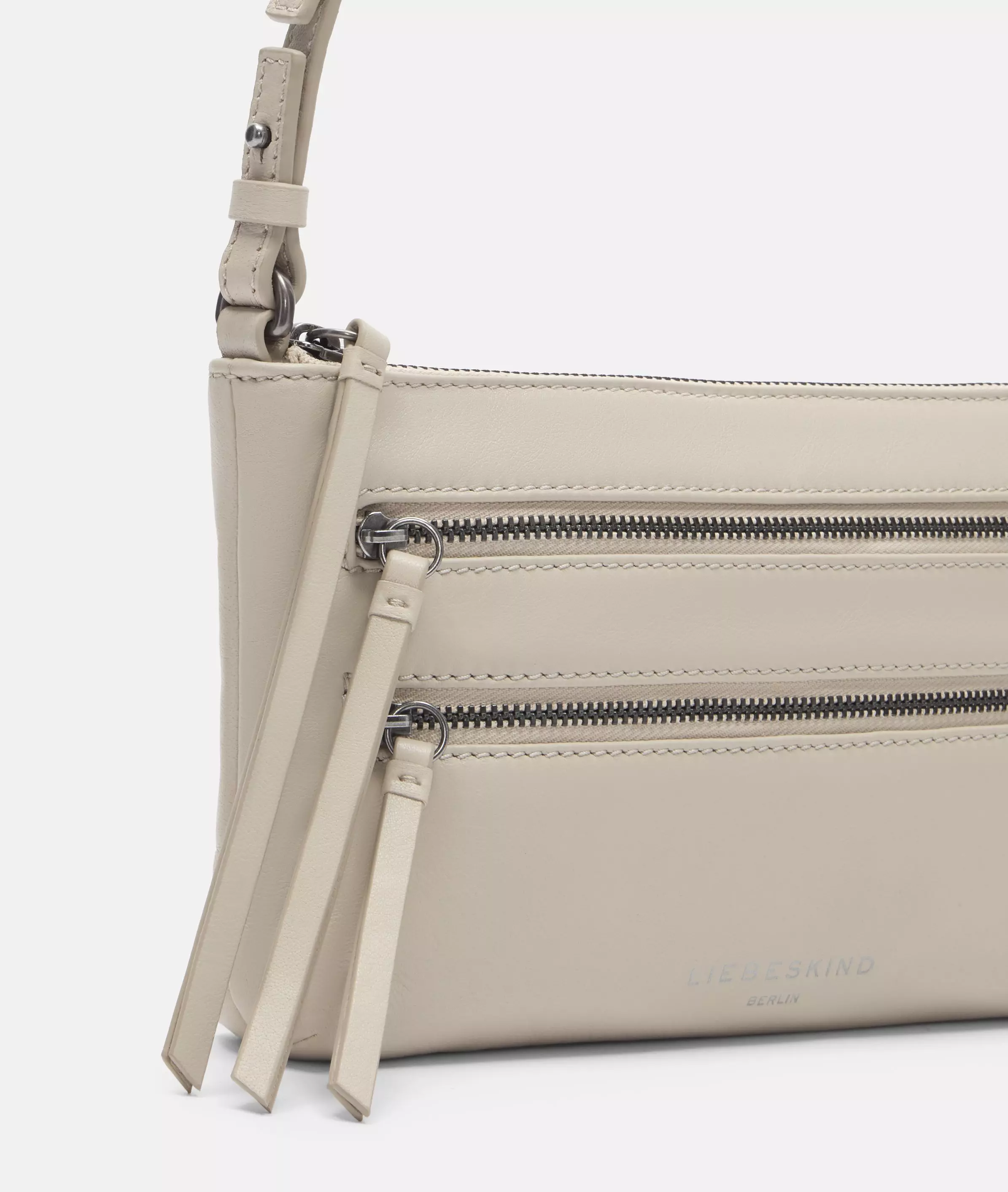 Crossbody Handy shoulder bag made from soft sheepskin