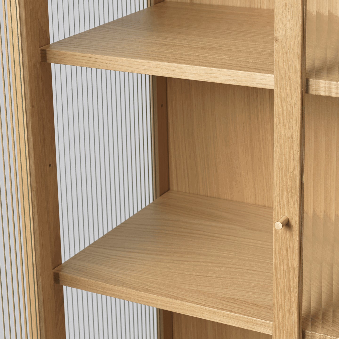 Ferm Living Reed Vitrinekast - Natural Oak
