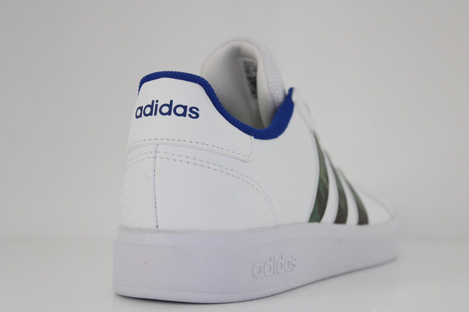 Adidas Sneaker