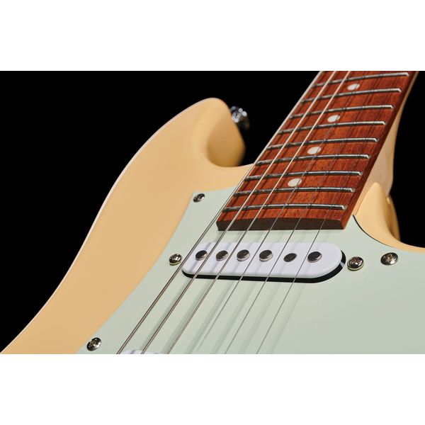 Ibanez AZES31-IV