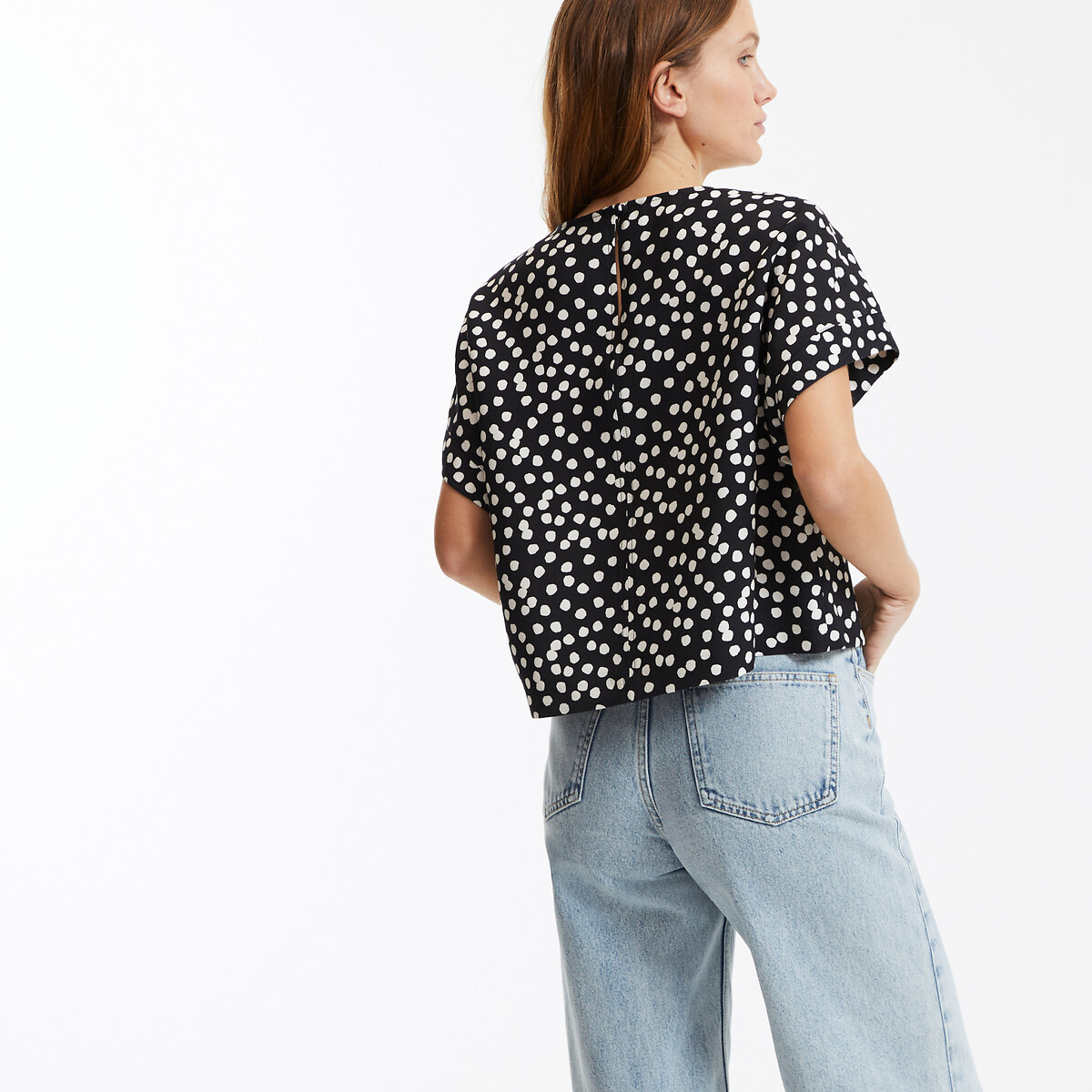 COLEÇÃO LA REDOUTE<br>Blusa curta com estampa de bolinhas, gola redonda e mangas curtas
