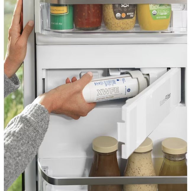 Refrigerador GE Profile de 27,9 pés cúbicos com portas francesas, máquina de gelo e porta dupla (aço inoxidável resistente a impressões digitais) ENERGY STAR