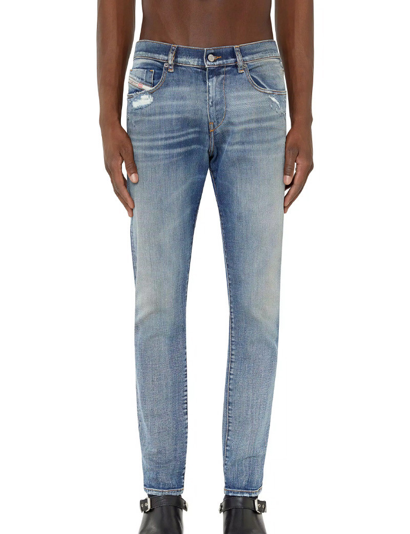 DIESEL JEAN SLIM BLEU MOYEN DÉLAVÉ D-STRUKT 9E15