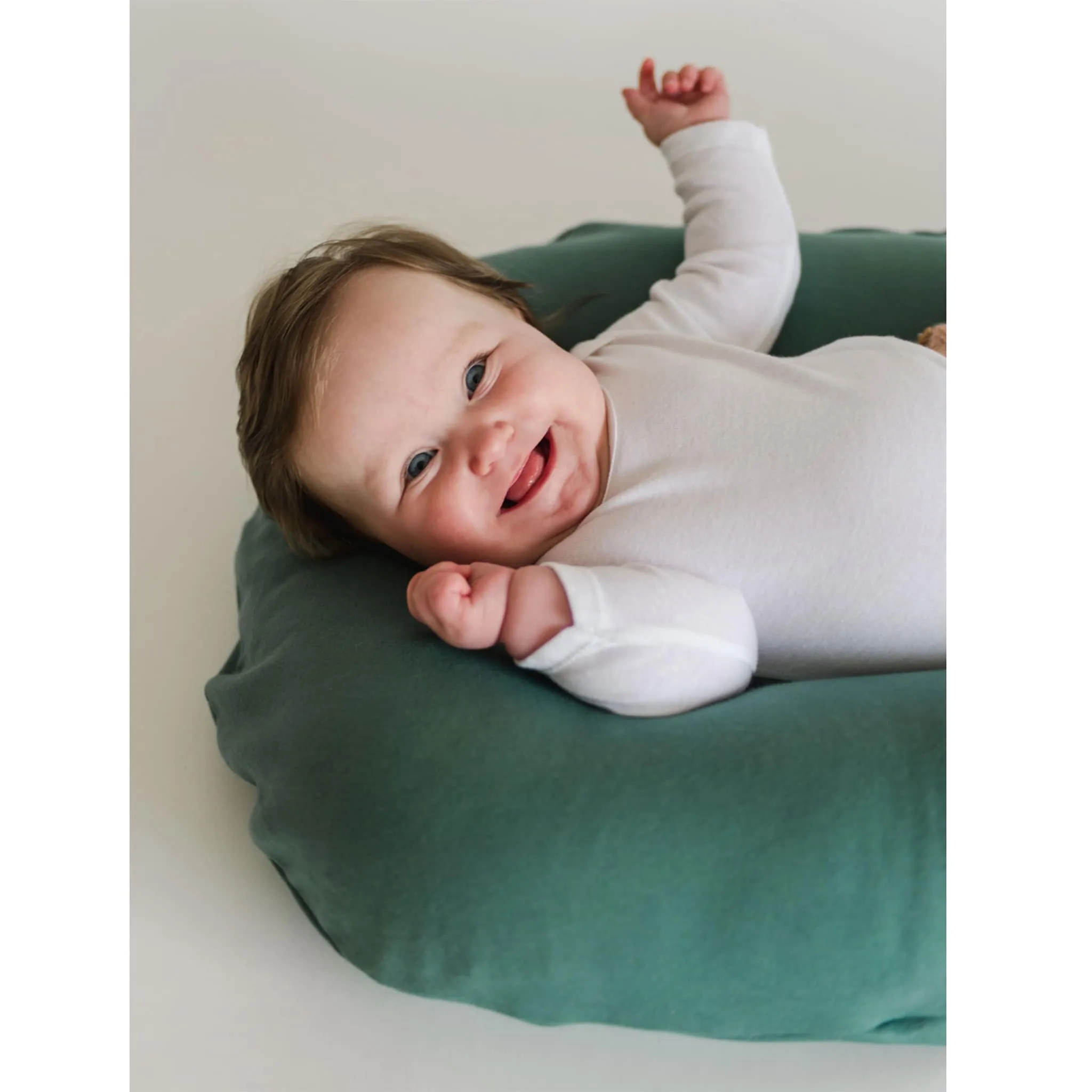 Snuggle me Housse pour Coussin Snuggle Me - Moss