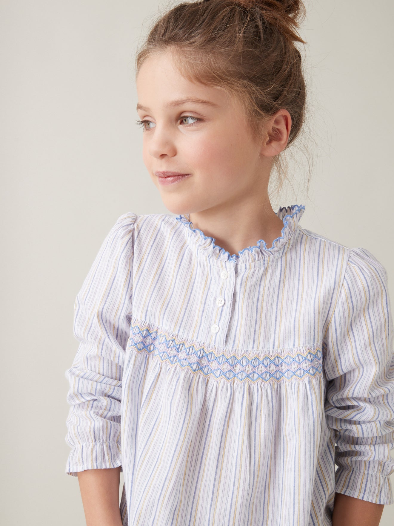 Blouse à smocks Fille