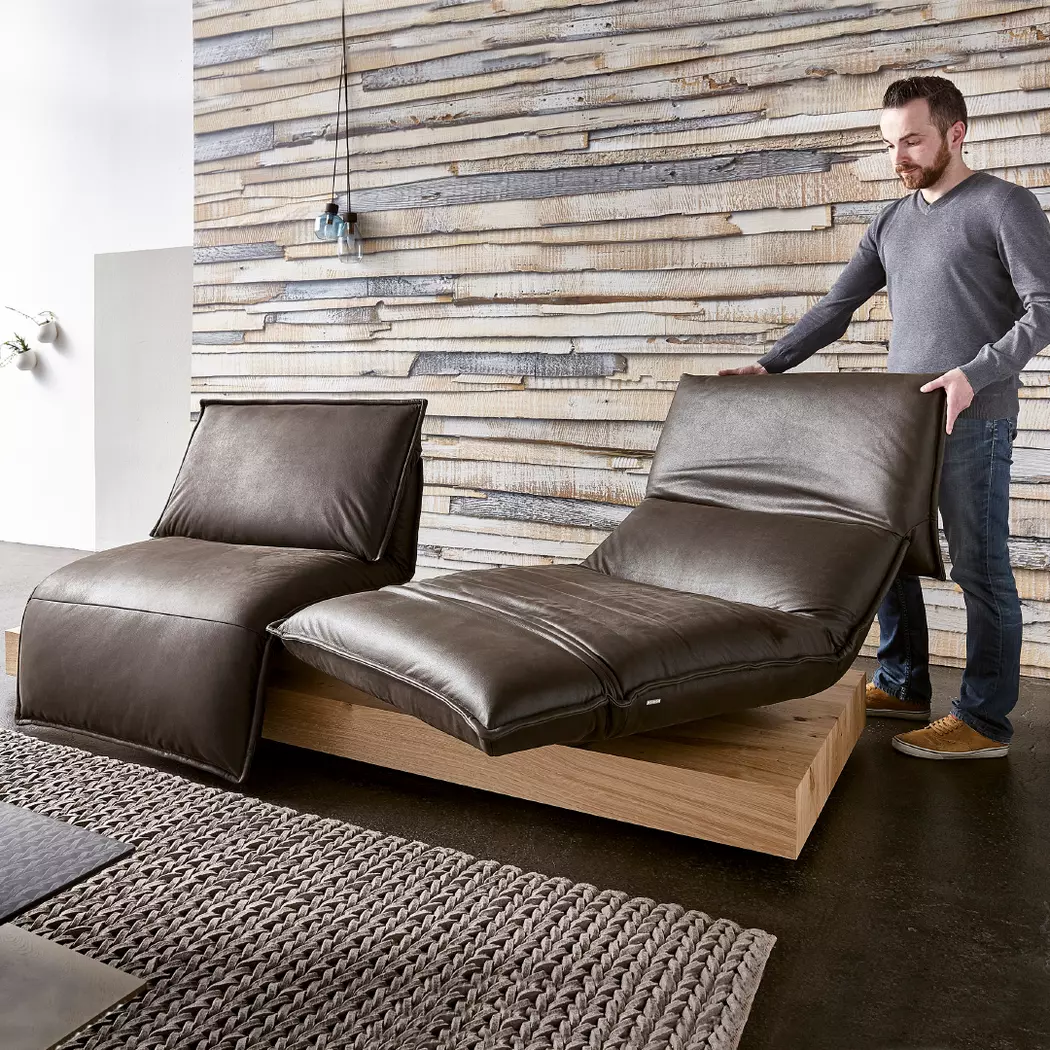 Sofa Edit - Free Motion