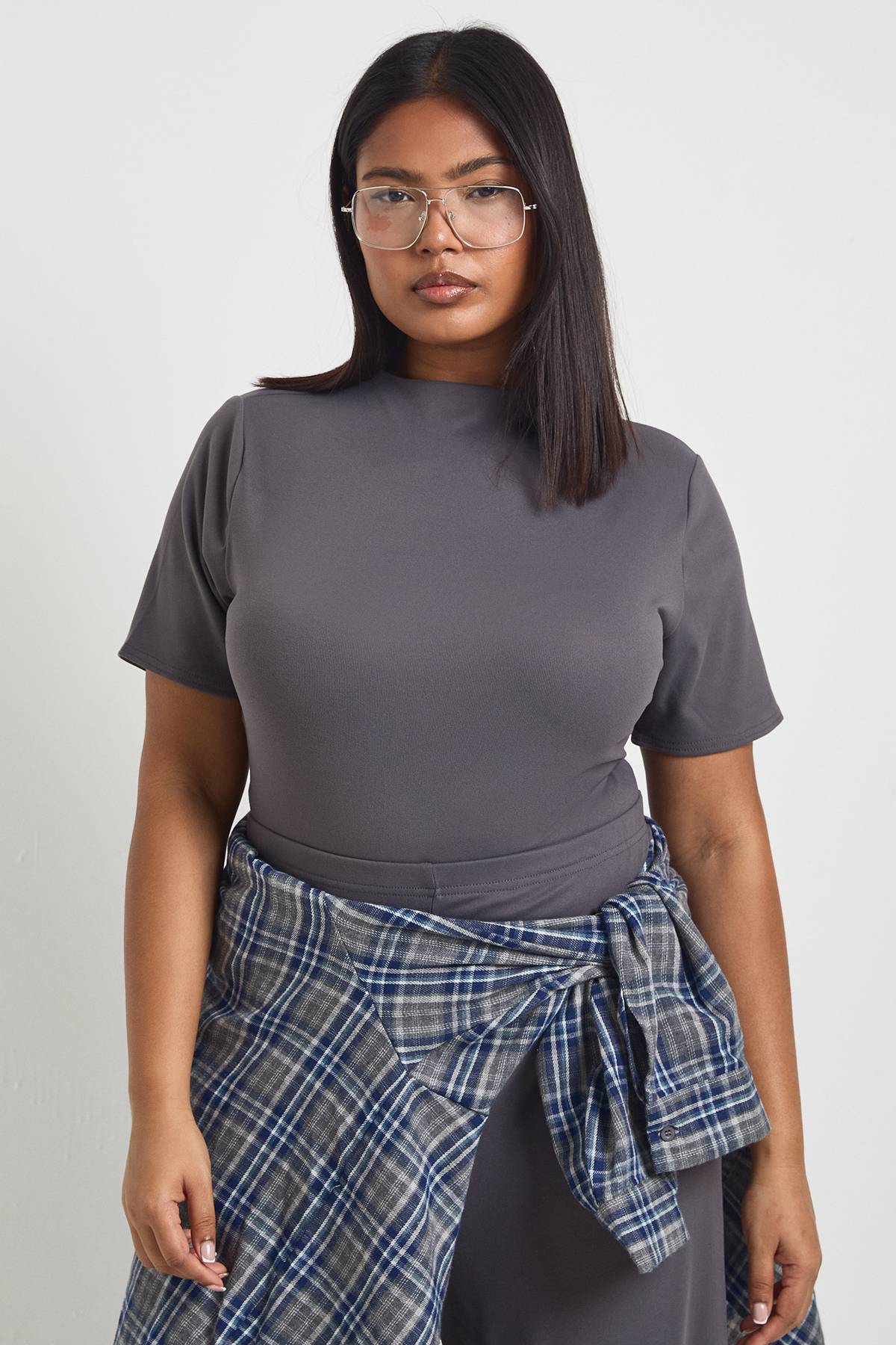 boohoo Body Grande Taille À Manches Courtes Ultra Doux Avec Encolure Rapportée