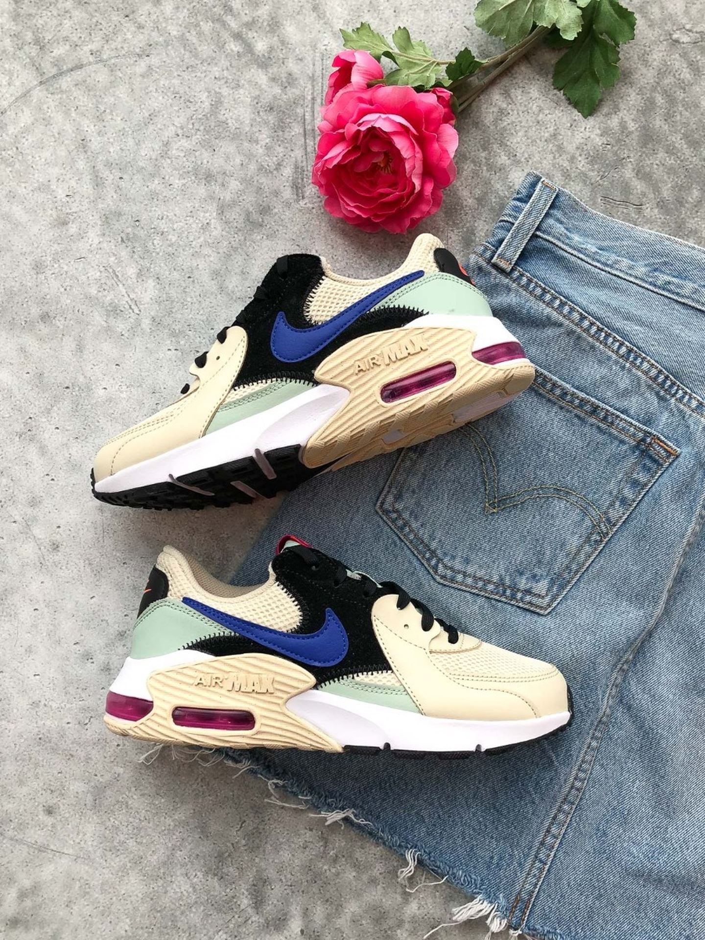 Air Max Excee