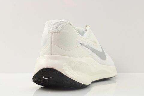 Nike Schnürschuhe