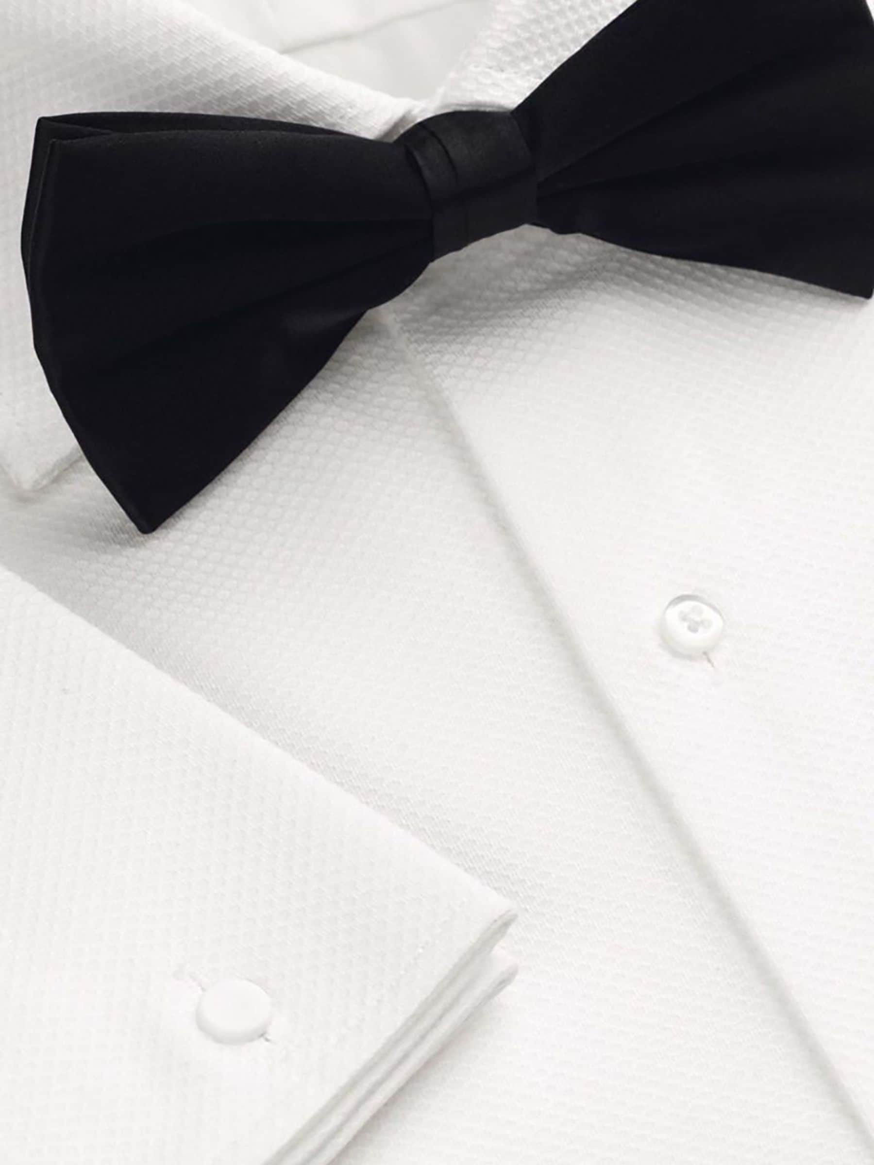 Wit - Tailored fit - Brook Taverner Dinner Shirt With Marcella 100% Cotton Bib