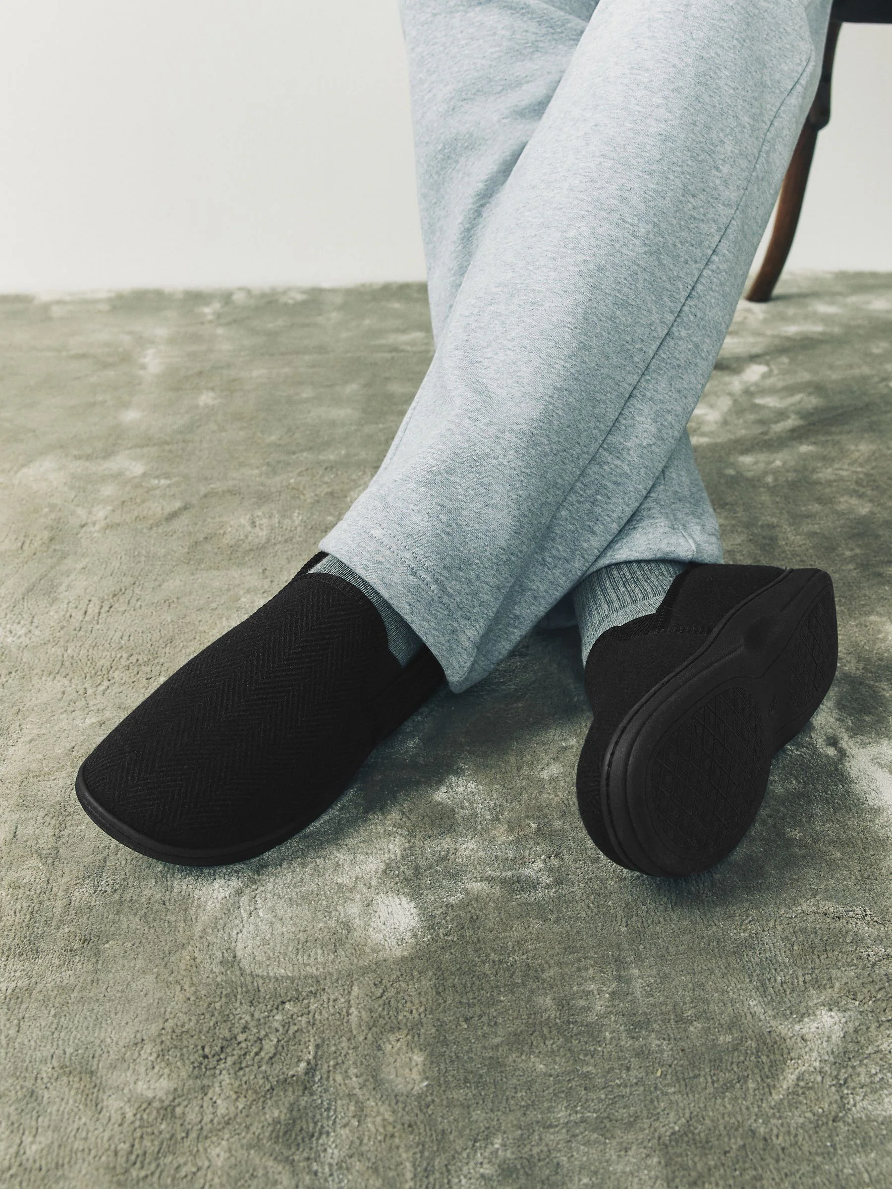 Zwart Ground - Pantoffels met dichte hiel