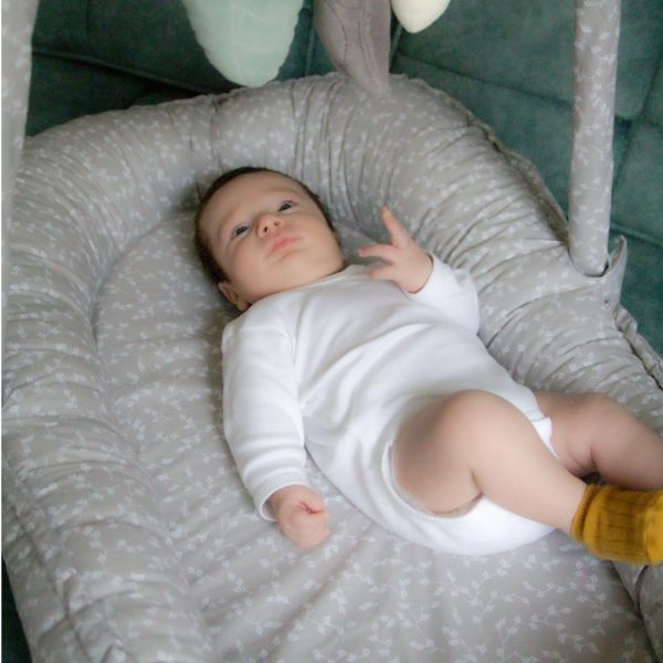 Babyjem Babynest met Speeltjes Grijs