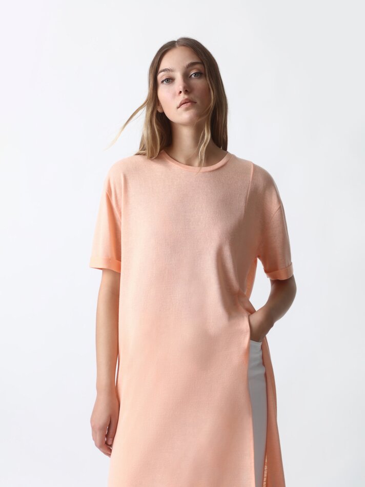 Camiseta longa com fenda - Cor pêssego
