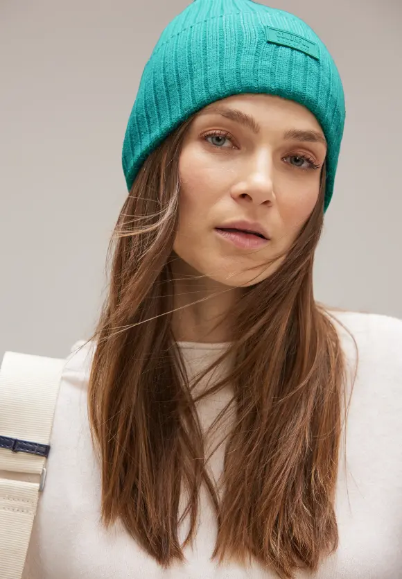 Strick Beanie - iced green