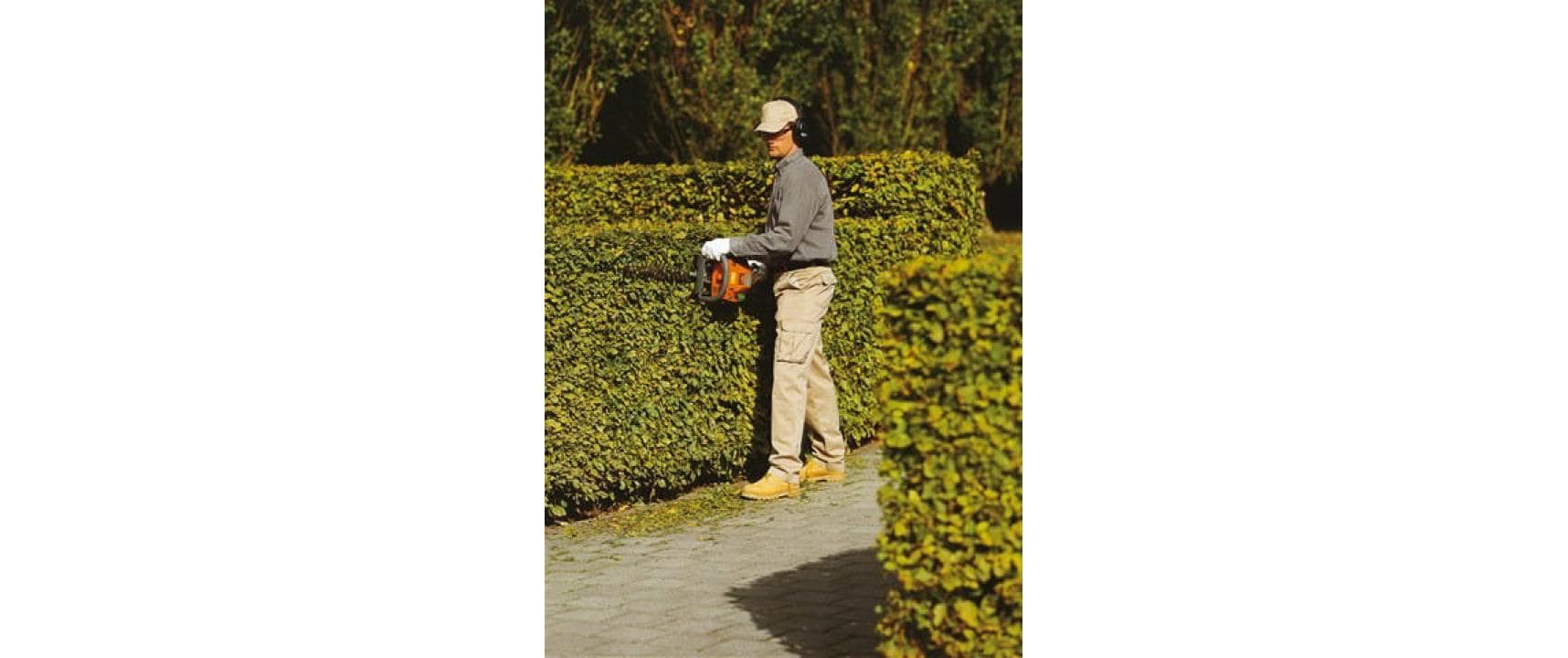 Benzin-Heckenschere 122HD60<br>Benzin-Heckenschere mit ergonomischem Griff