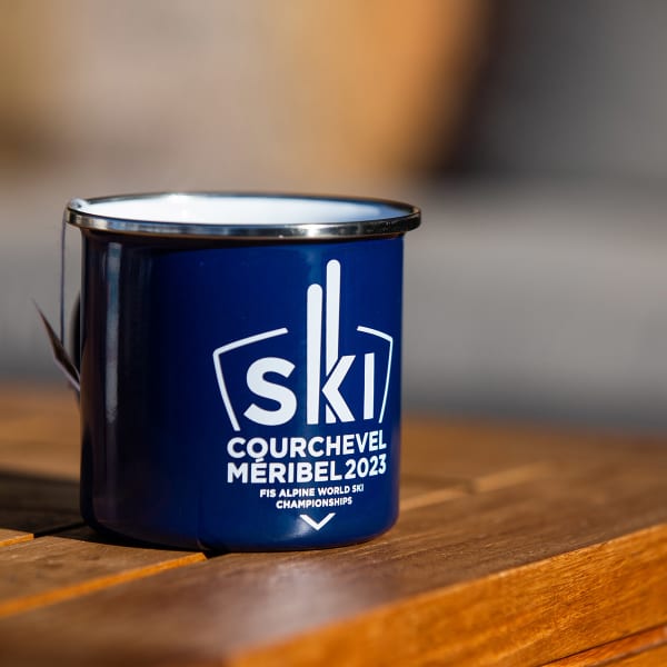 Vaisselle randonnée COURCHEVEL MERIBEL 2023 MUG BLASON VINTAGE