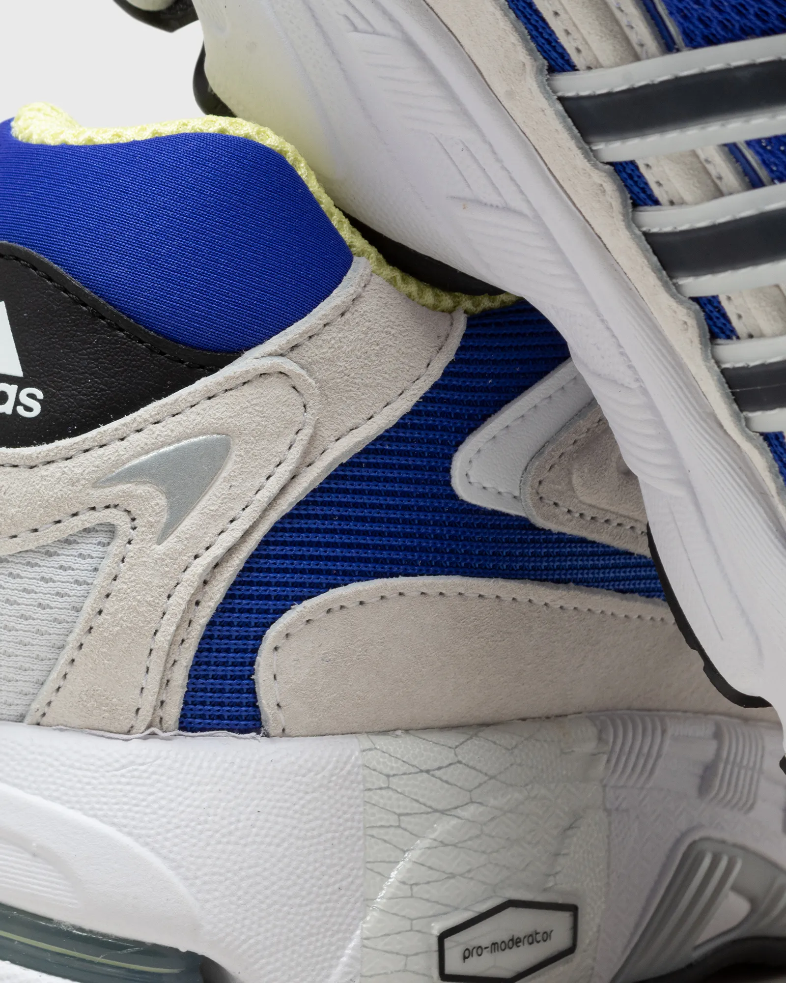 Adidas RESPONSE CL