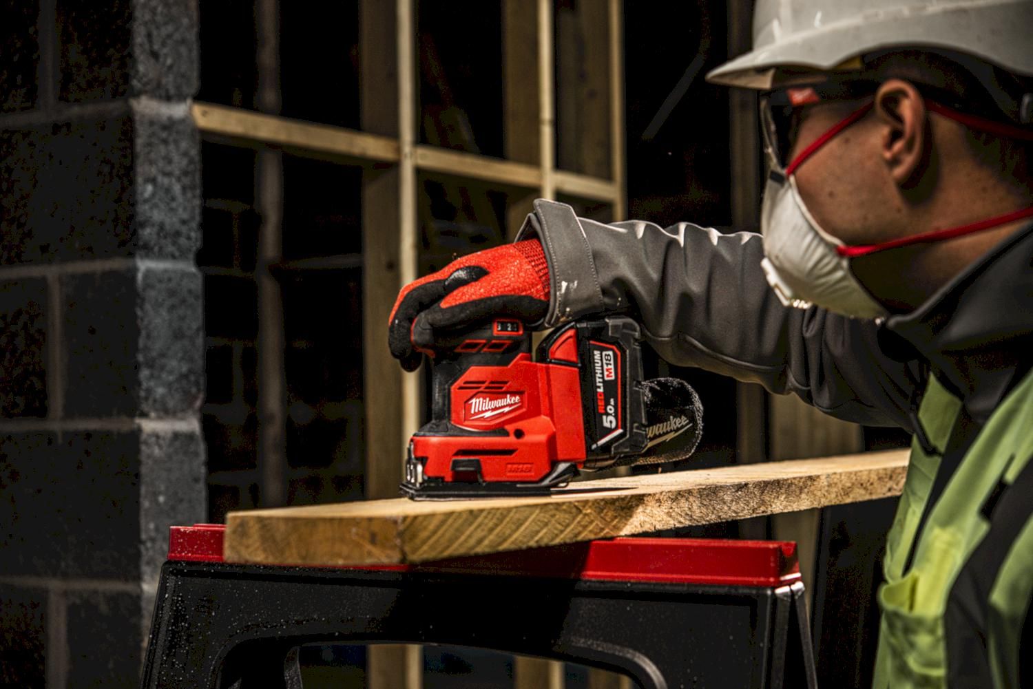 Milwaukee M18 BQSS-0 Accu vlakschuurmachine 18V Basic Body - 4933479966