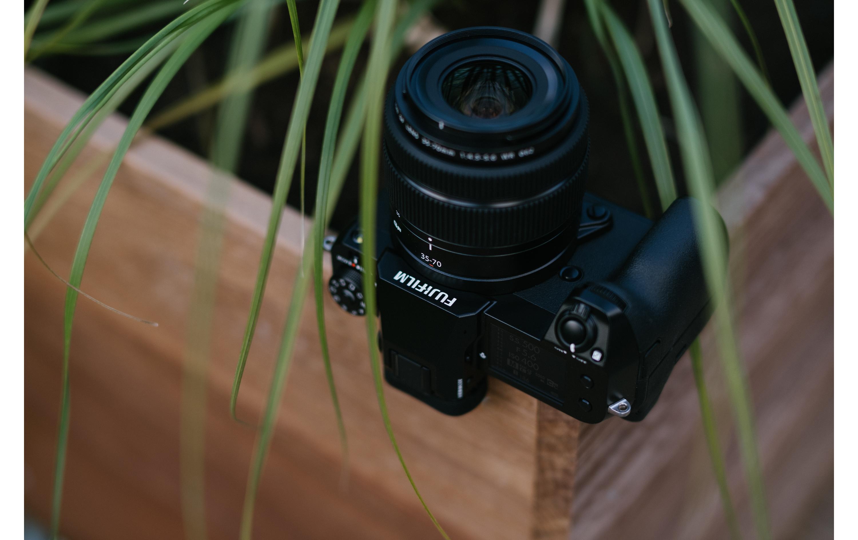 Fotokamera GFX-50S II Body Schwarz<br>Fujifilm GFX 50S II Body More than Full Frame