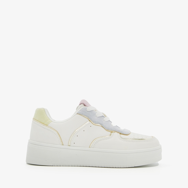 Blue Box dames sneakers beige