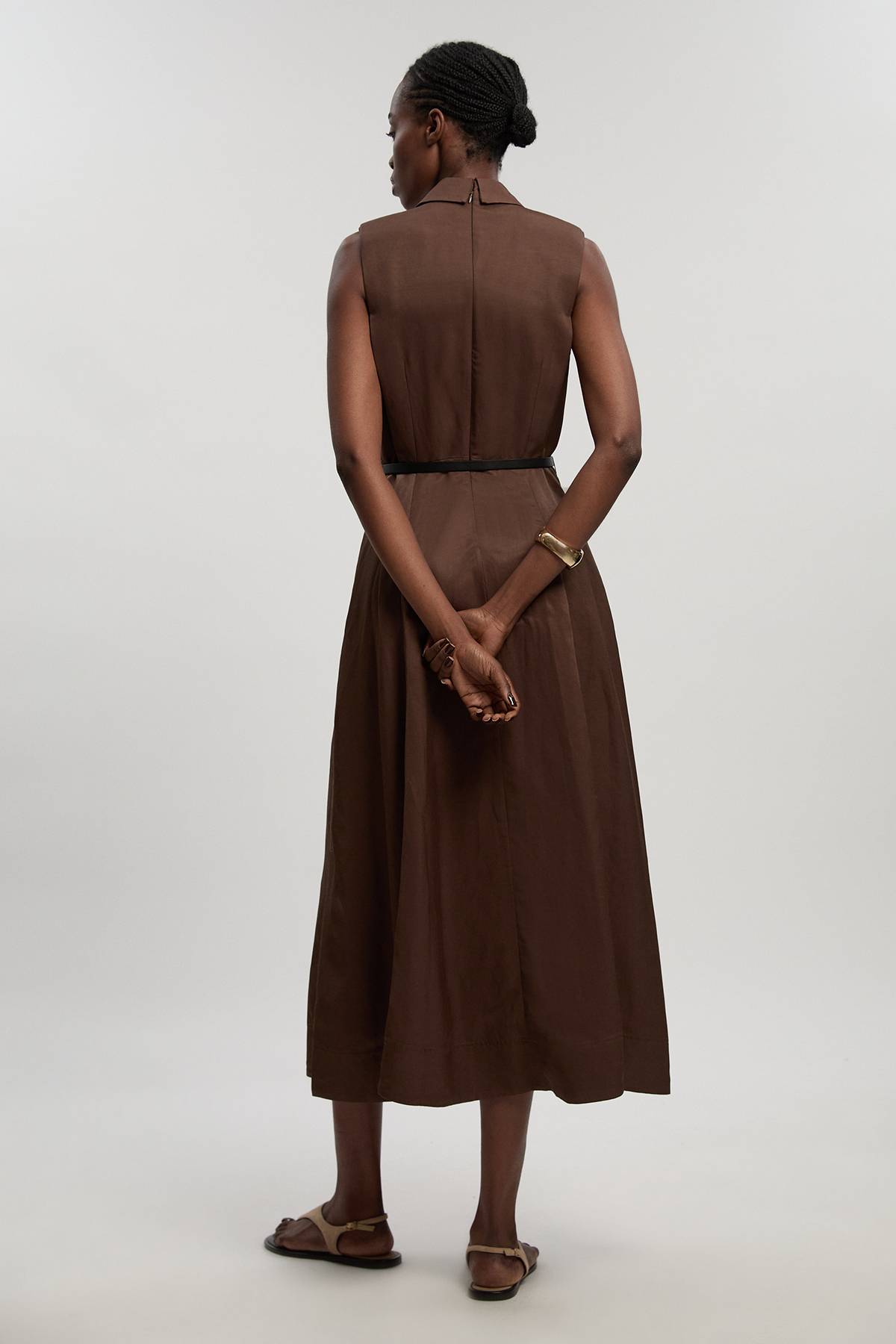 KarenMillen Robe Midi Cintrée À Ceinture En Viscose Lin Premium Avec Jupe Ample Et Coupe Ajustée