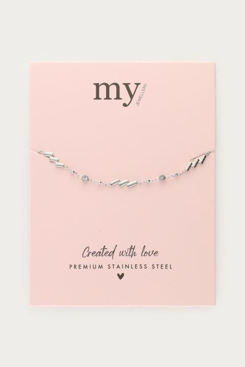 Minimalistische armband met diagonale strepen en strass