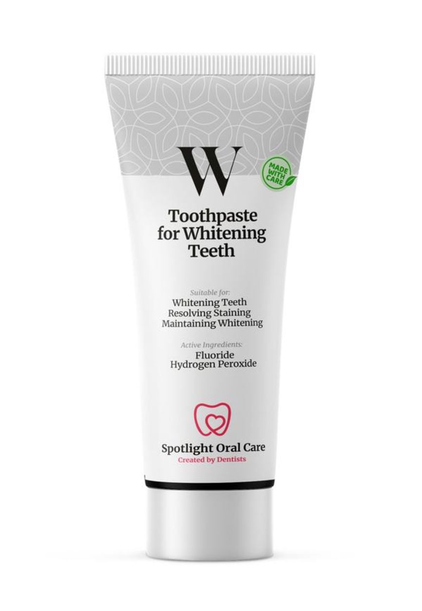 Spotlight whitening strips og tannkrem