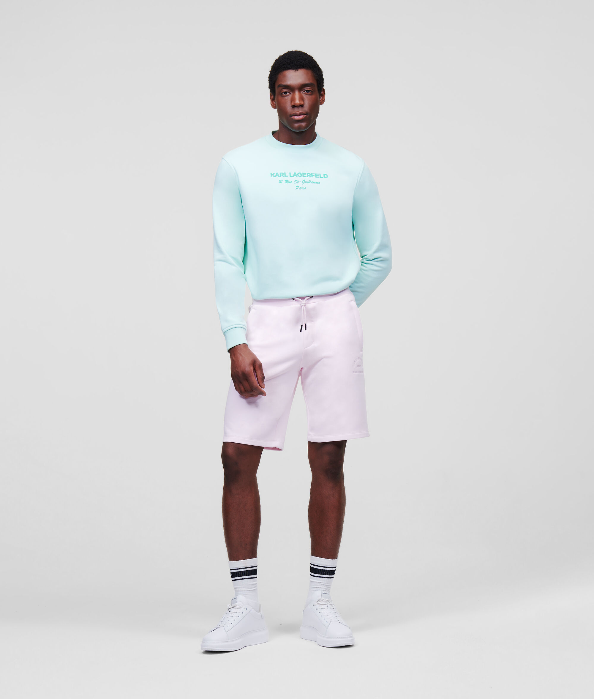 Short molletonné