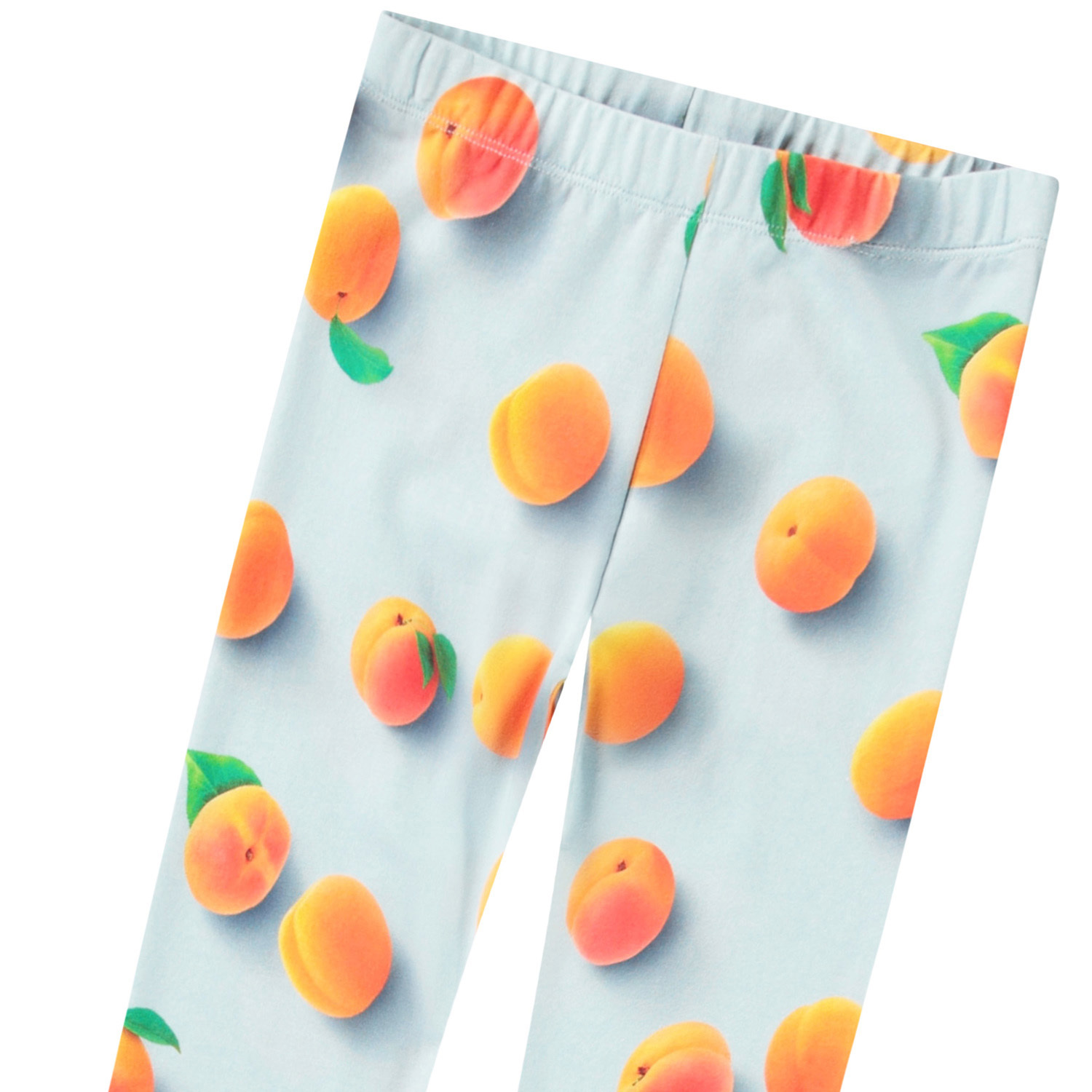 Niki - Fresh Apricots