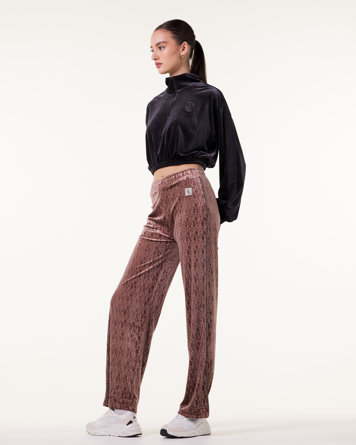 Bumpro Logomania Velour Pants Red Mustang