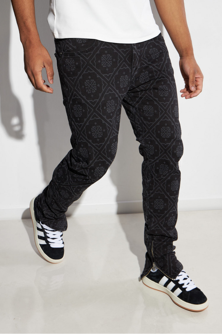 Jean noir à motif géométrique gris