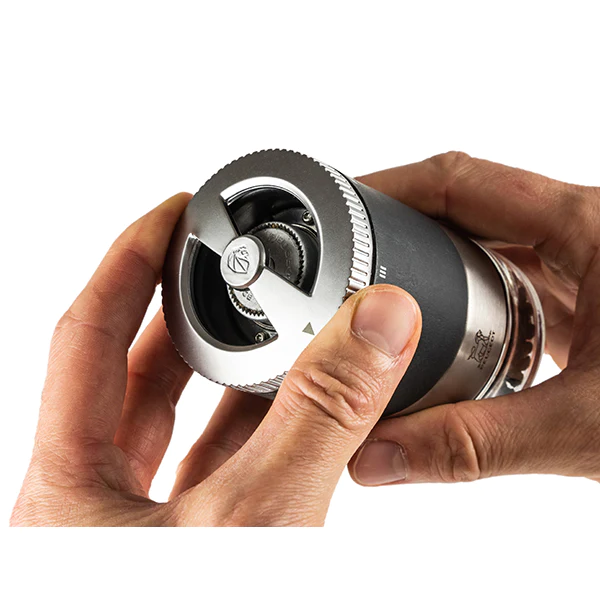 Moulin à poivre Maestro graphite 11 cm à réservoir interchangeable Peu