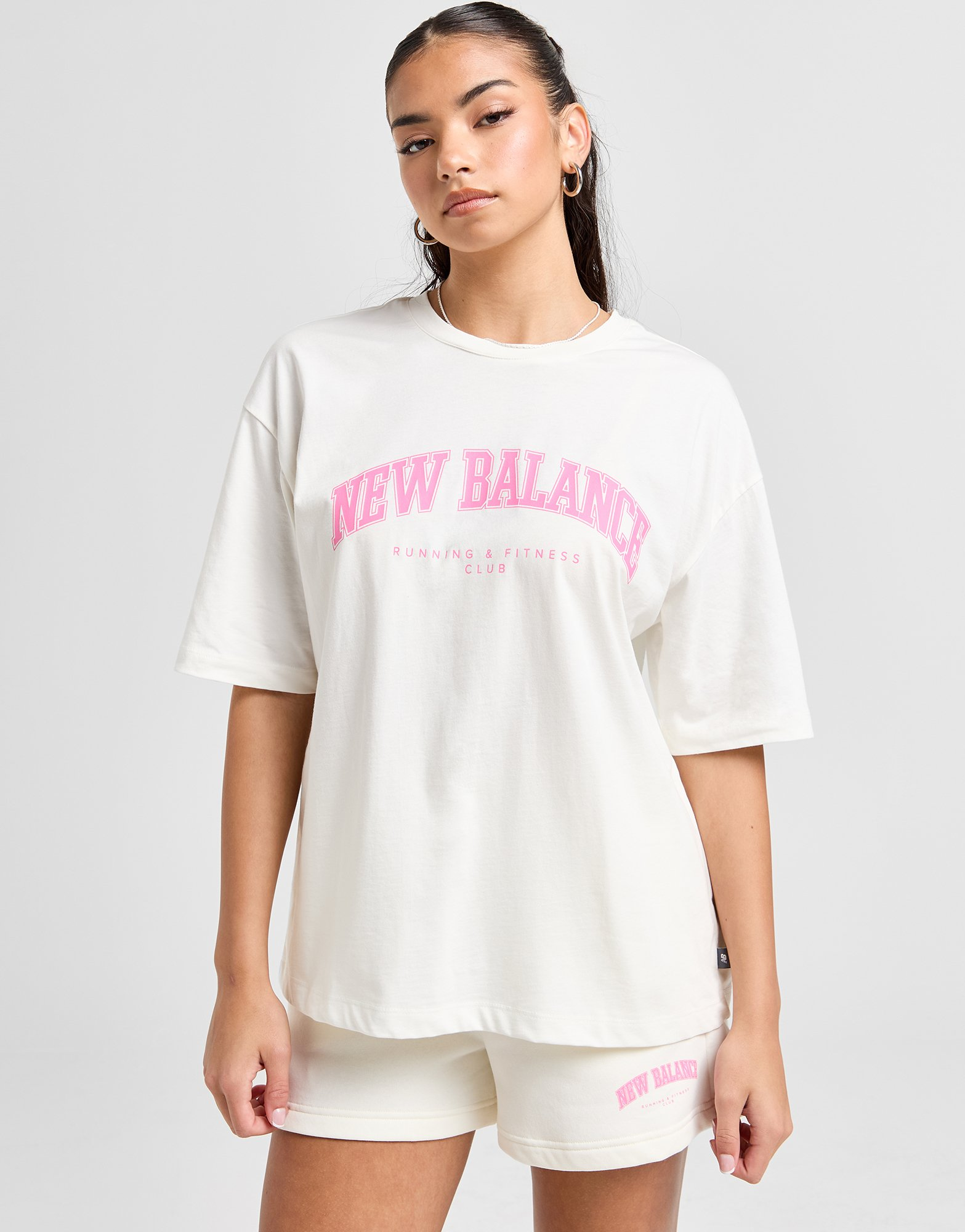 New Balance Logo Boyfriend T-Shirt