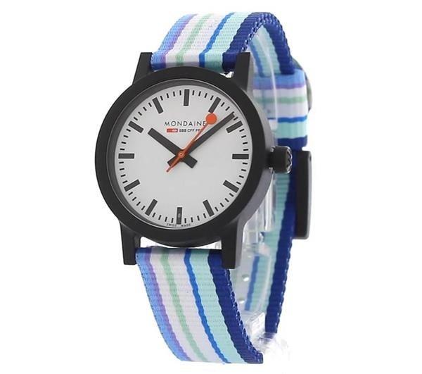 Mondaine Essence Plastic/resin Classic Analogue Quartz Watch
