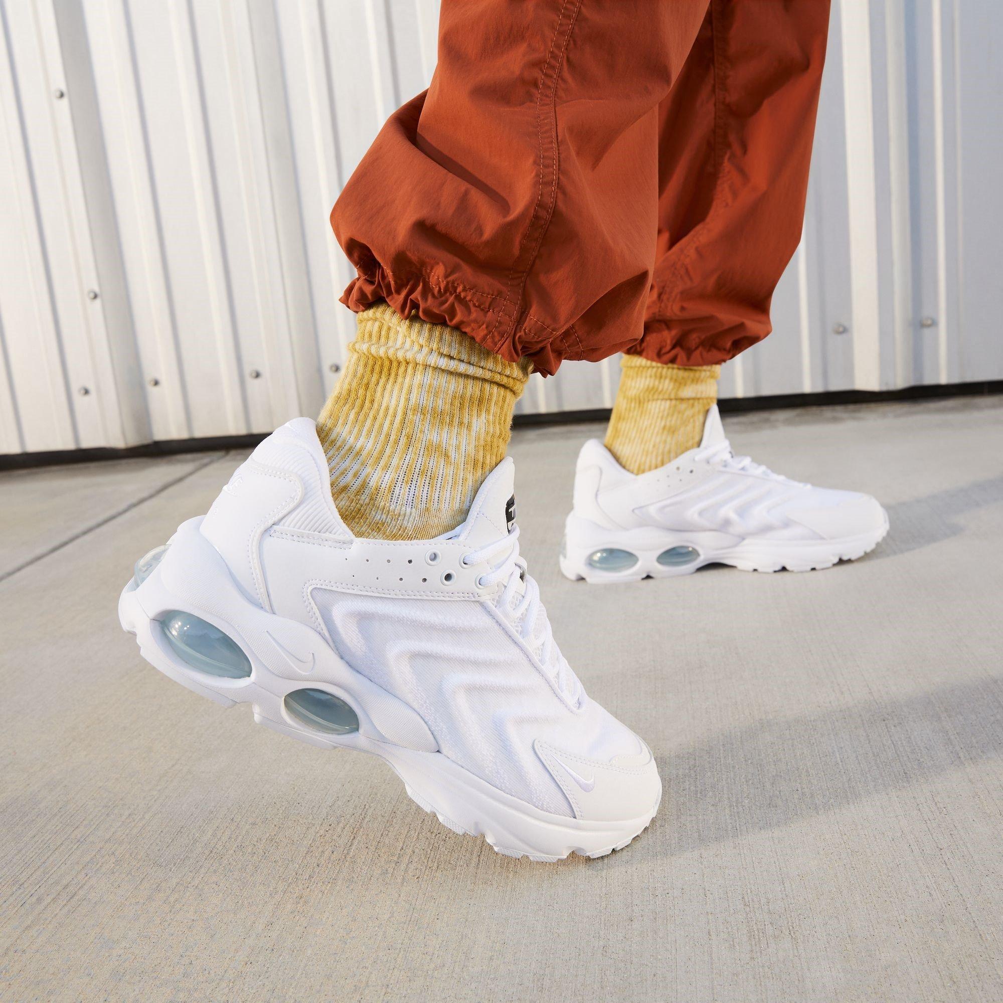 Nike Air Max TW Mens Shoes