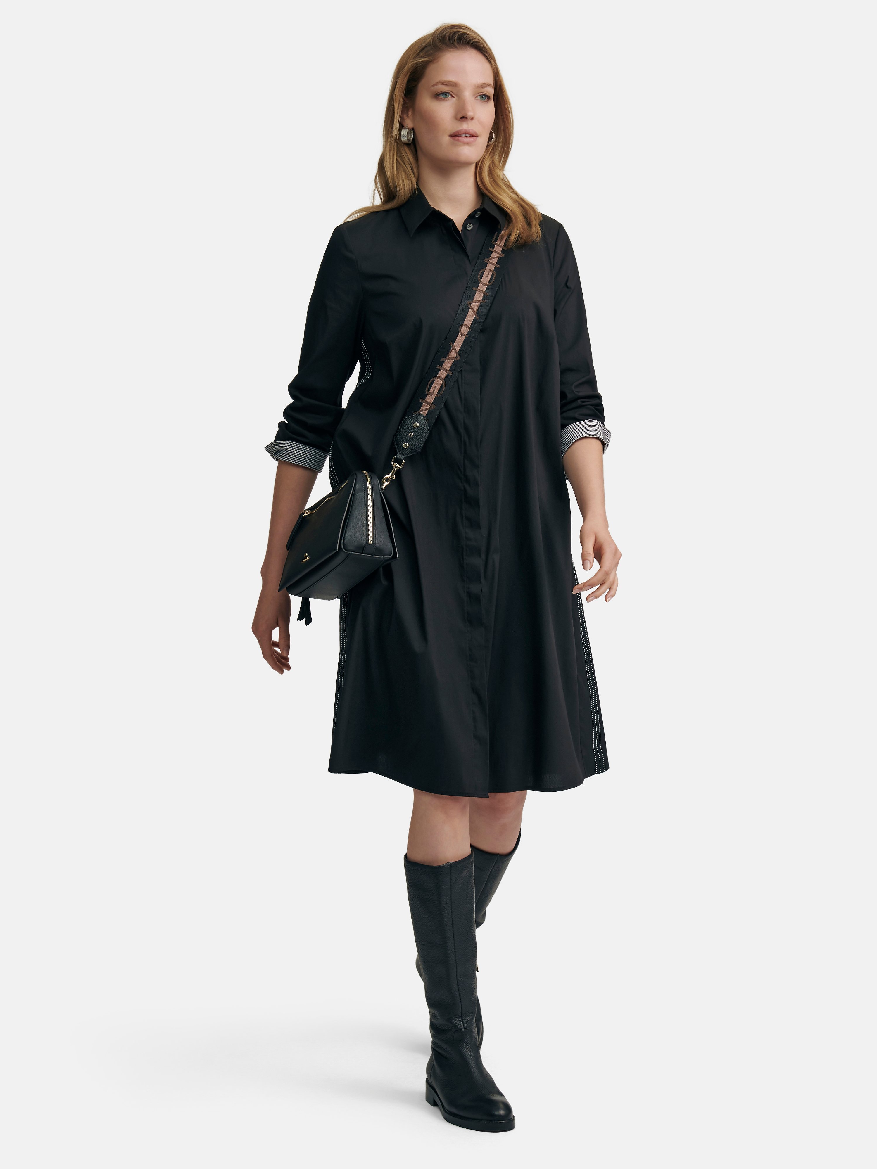Kleid mit Kellerfalte