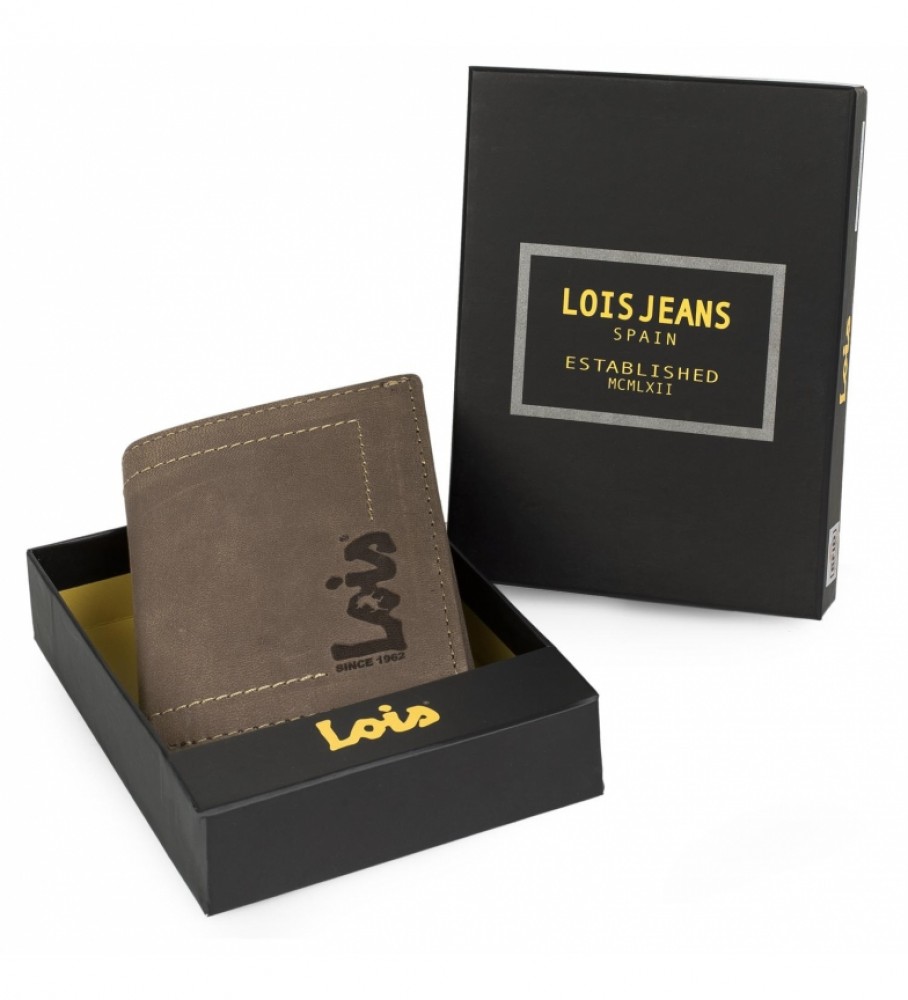 Carteira Lois em couro marrom, modelo 2015/18 - 8 x 11 cm -