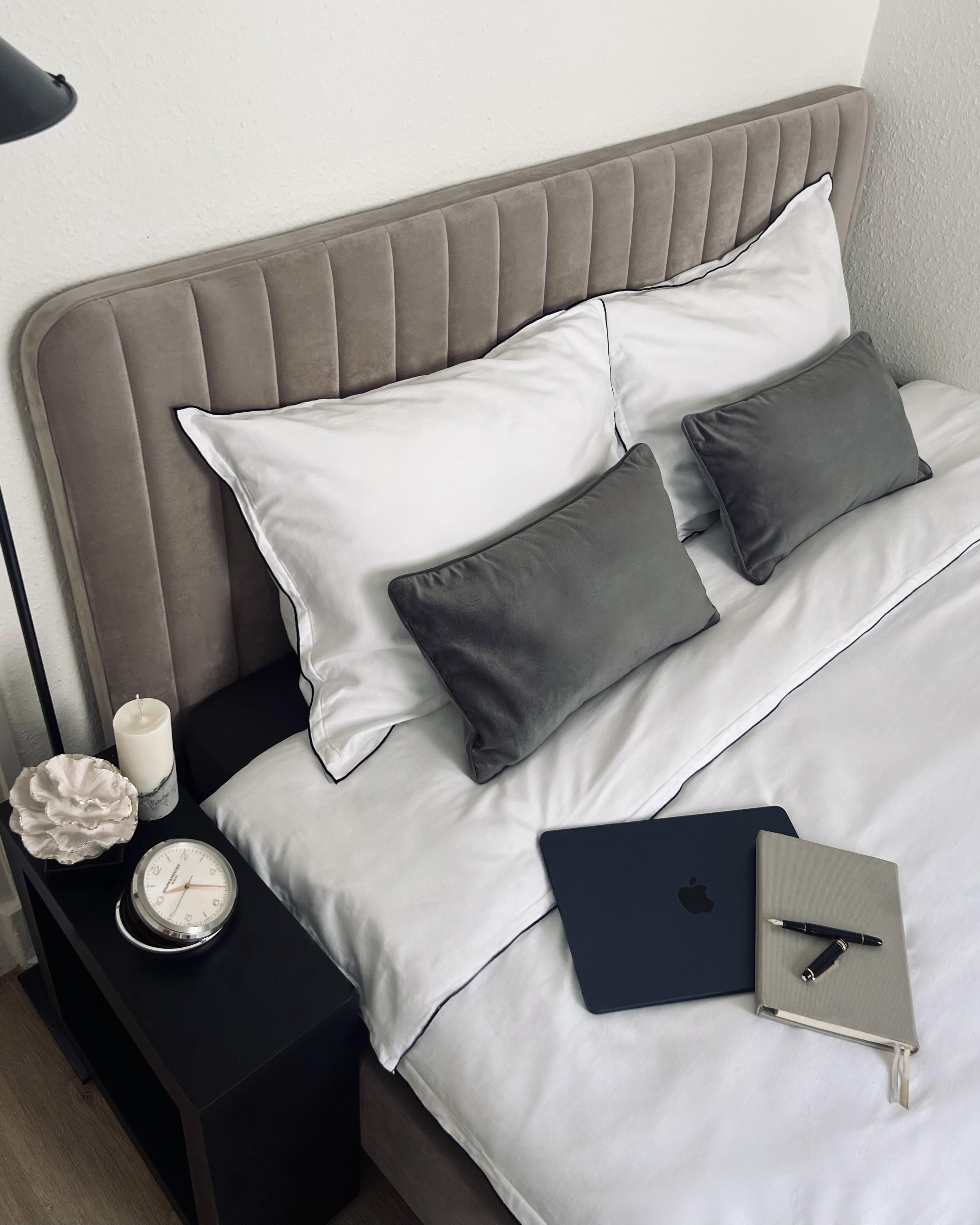 Bed Fluweel LUNAN 180 x 200 cm Taupe