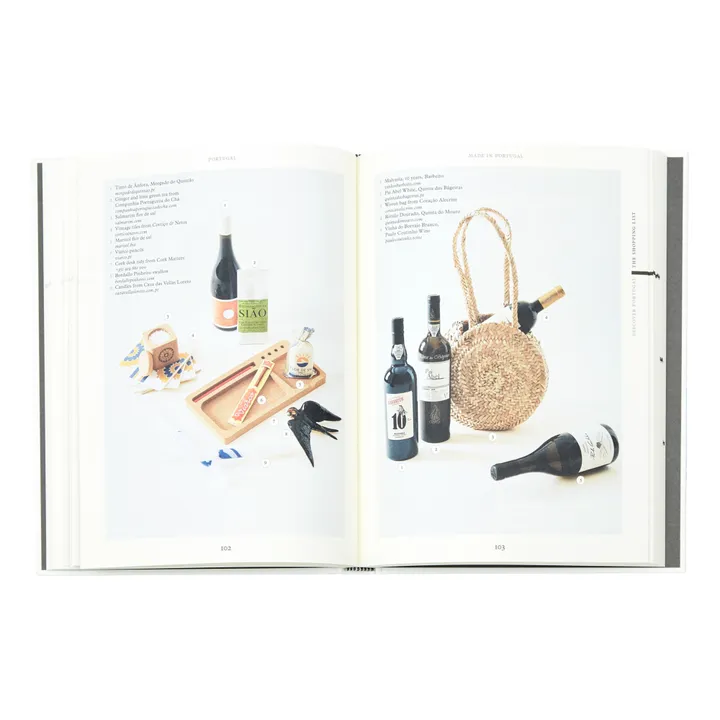 Thames & Hudson Portugal The Monocle Handbook A manual for everyone from holidaymakers to hoteliers - EN