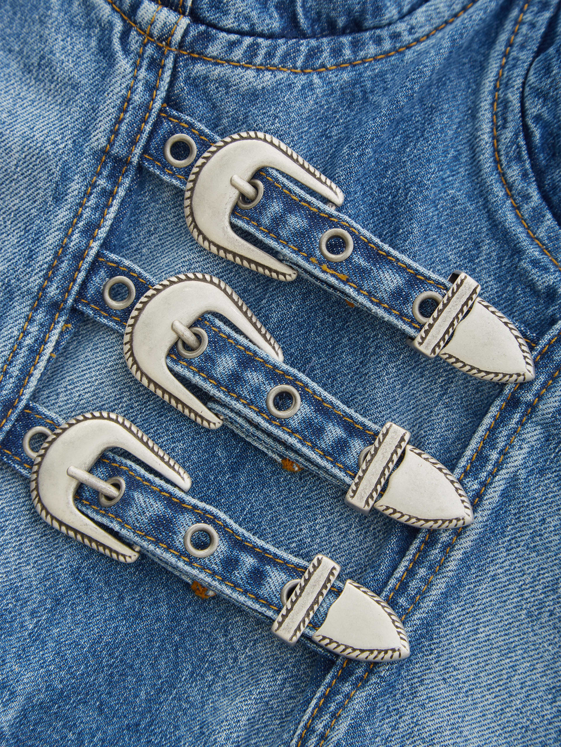 bustiê de fivela de jeans