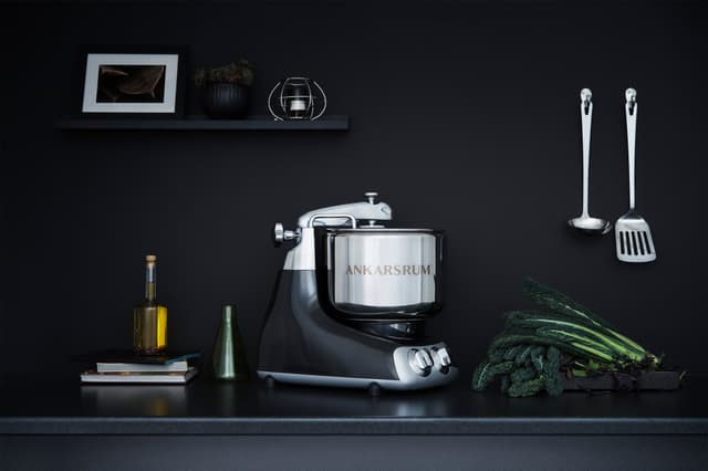 Ankarsrum Black Diamond køkkenmaskine AKM6230 (sort)