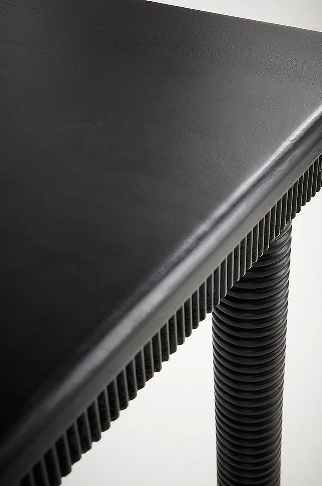 DOMAS spisebord 140x140 cm