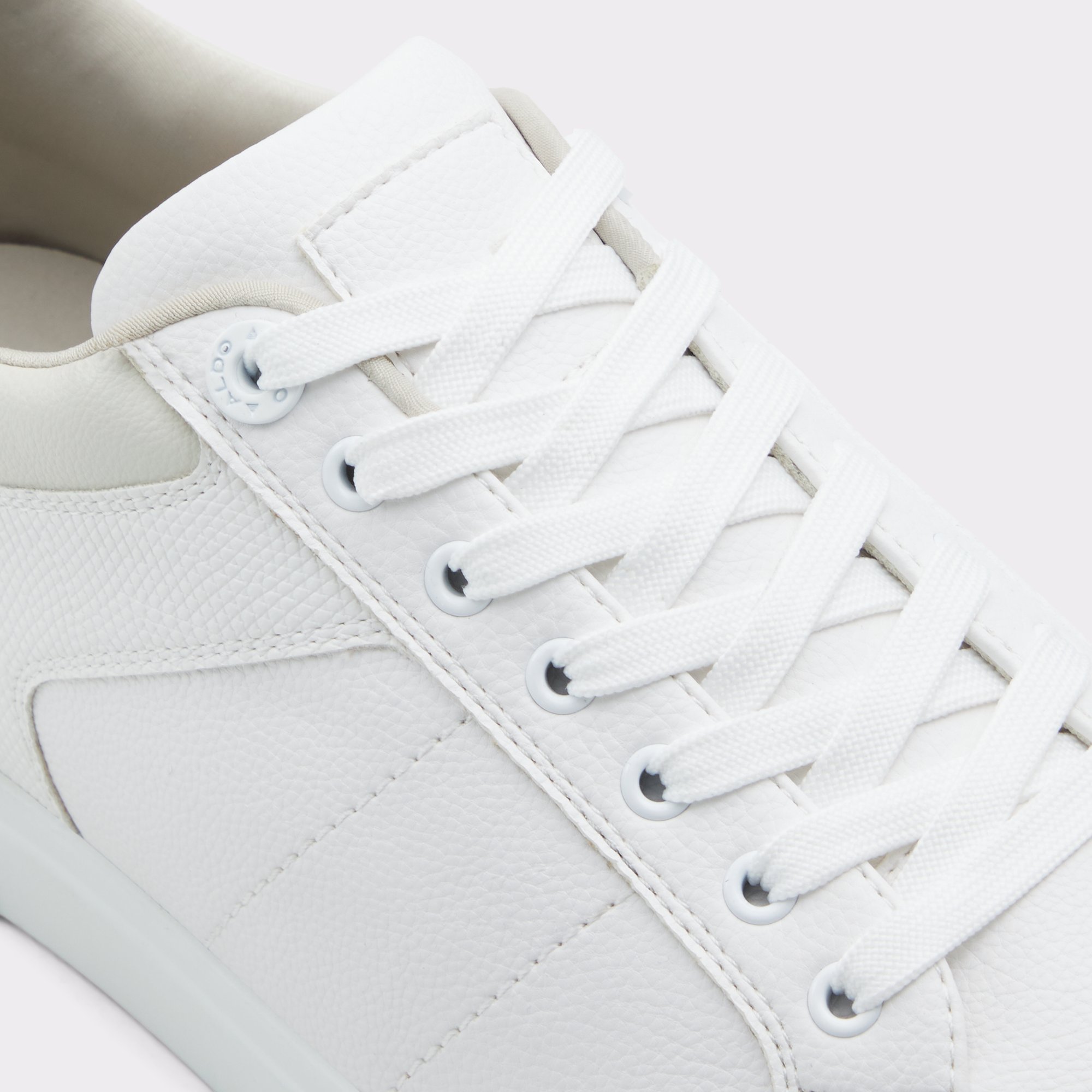 Kolbovic White Men Low top