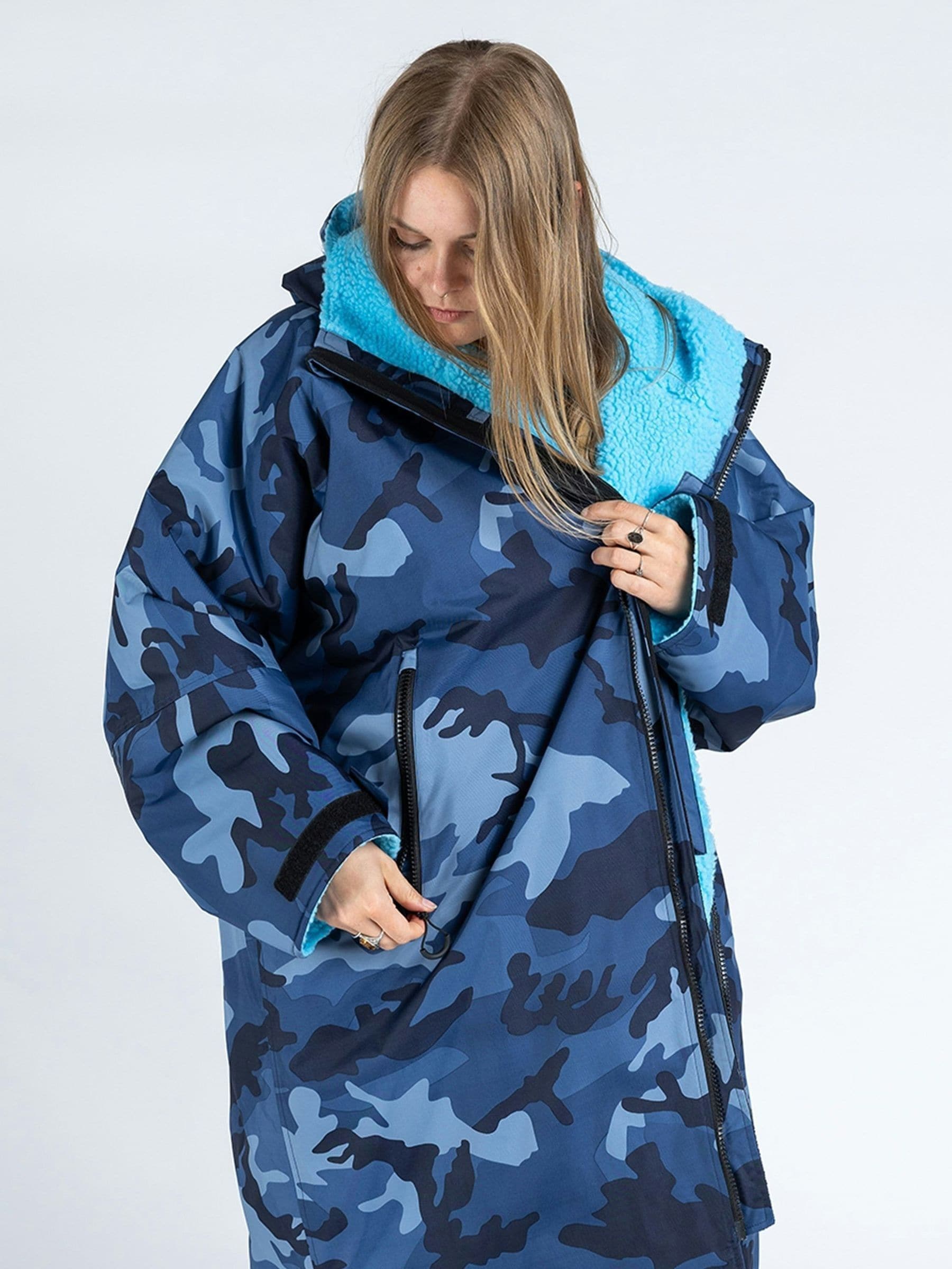 Blauwe Camo - dryrobe Advance Adult Long Sleeve Changing Coats