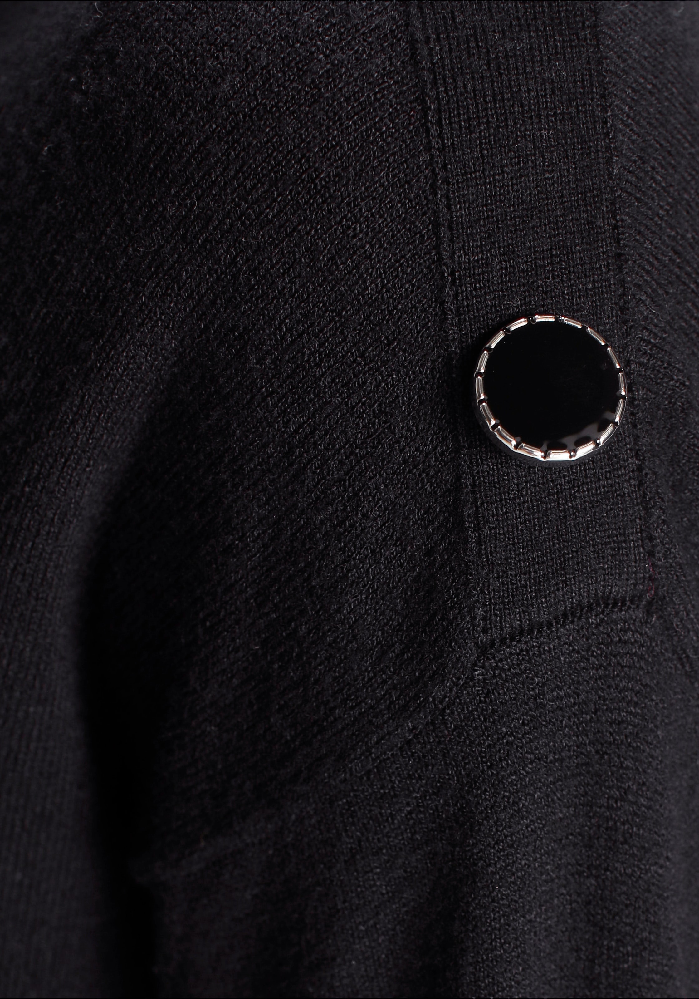 Tamaris Stehkragenpullover , mit Knöpfen an der Schulter