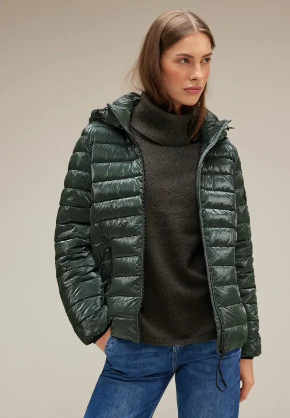 Kurze Glanz Steppjacke - verdant green