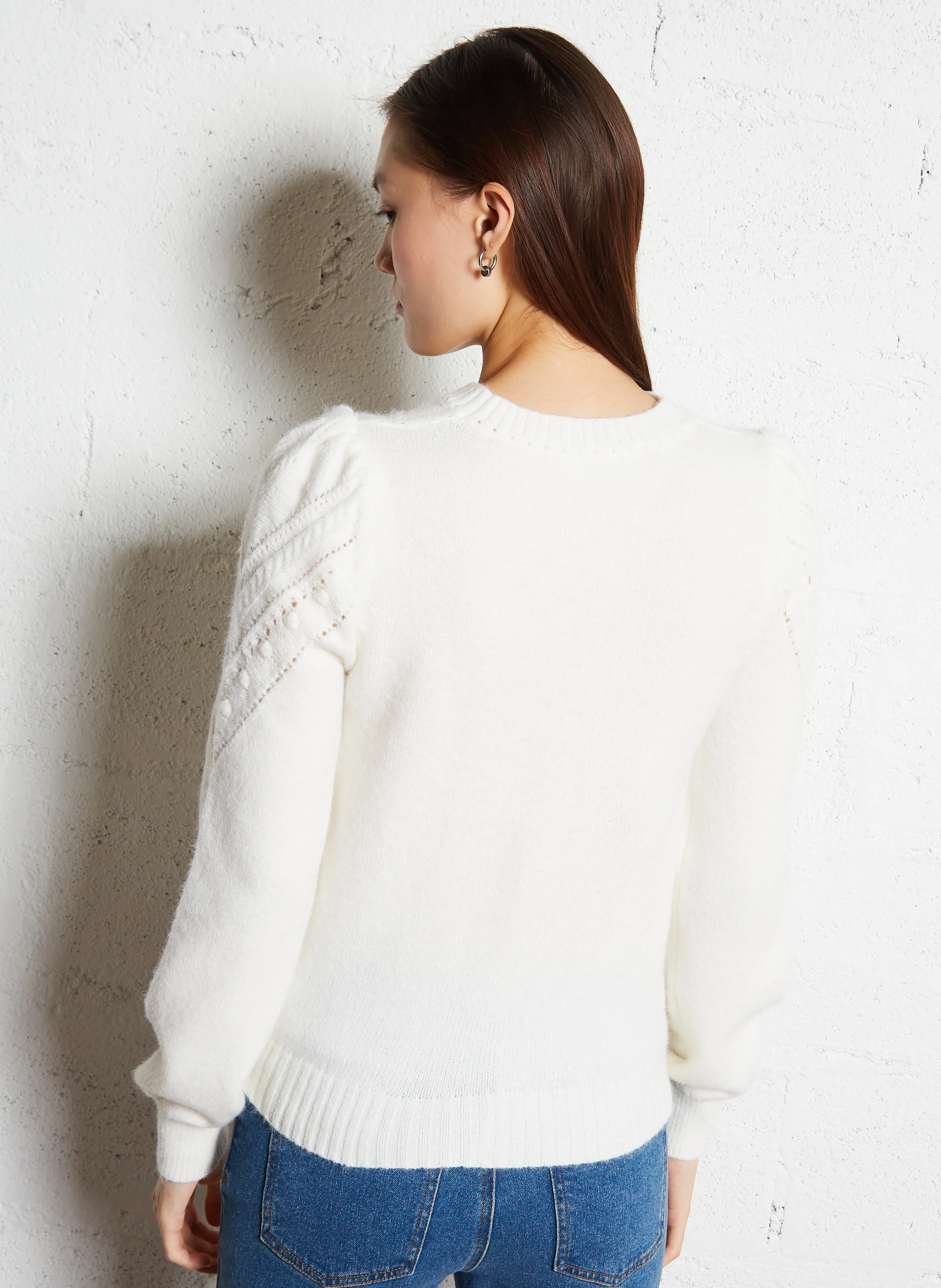MARTA - Pull droit à col rond | Beige
