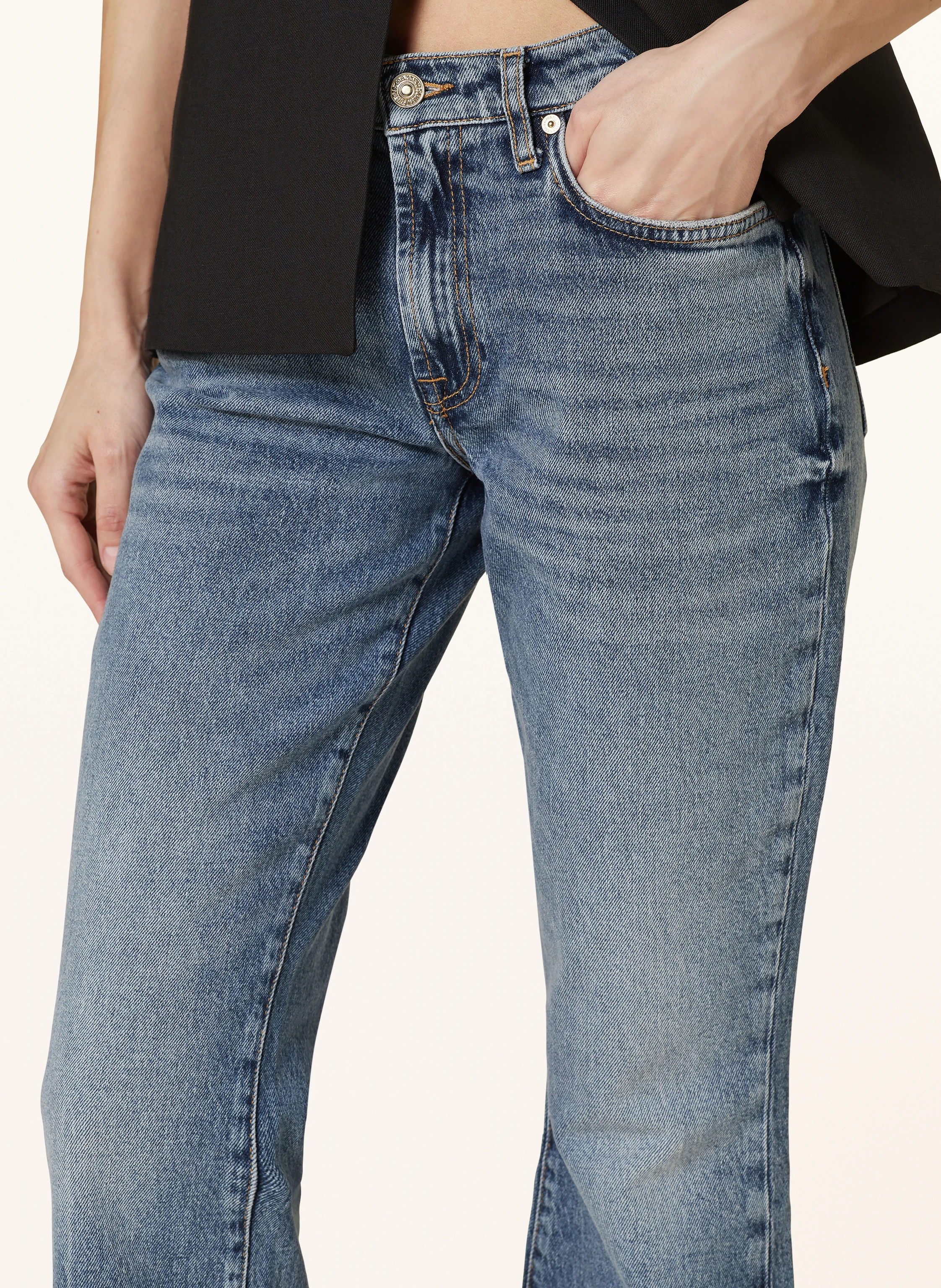 7 for all mankind Bootcut Jeans BETTY